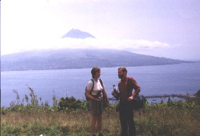 Pico with a cloud collar